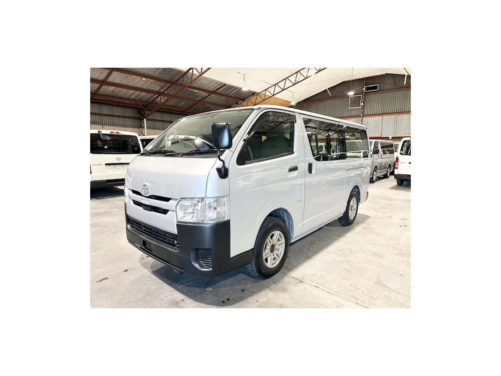 2019 Toyota Hiace =4X4= 6 Seaters $500DISCOUNTED FOR FUEL (1 WEEK ONLY)