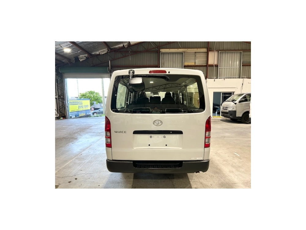2019 Toyota Hiace =4X4= 6 Seaters $500DISCOUNTED FOR FUEL (1 WEEK ONLY)