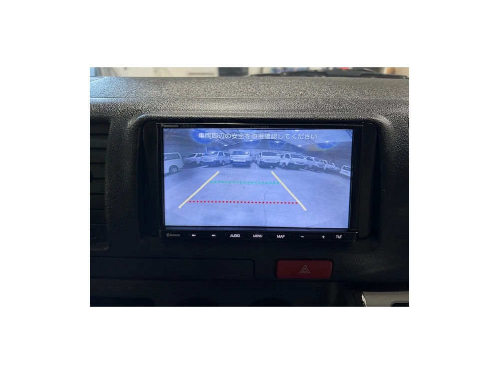 2020 Toyota Hiace =4X4= 6 Seaters 