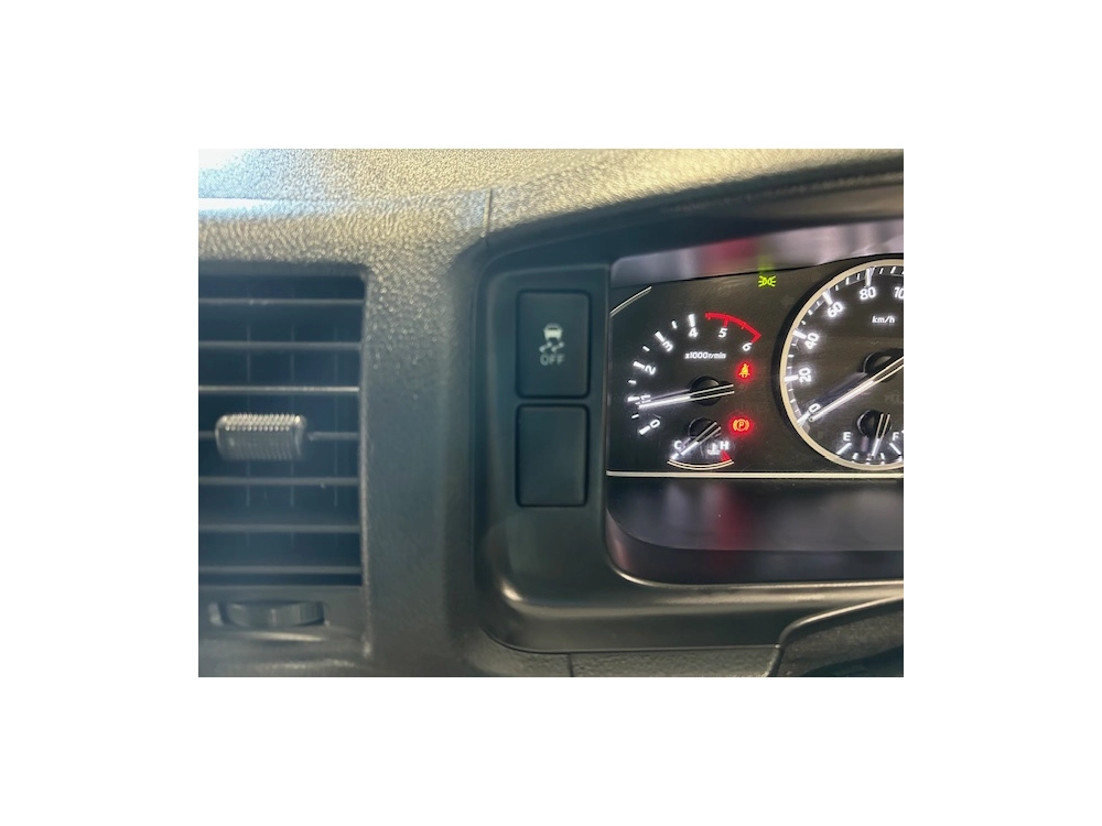 2020 Toyota Hiace = 4WD 4WD = NEW YEAR SALE