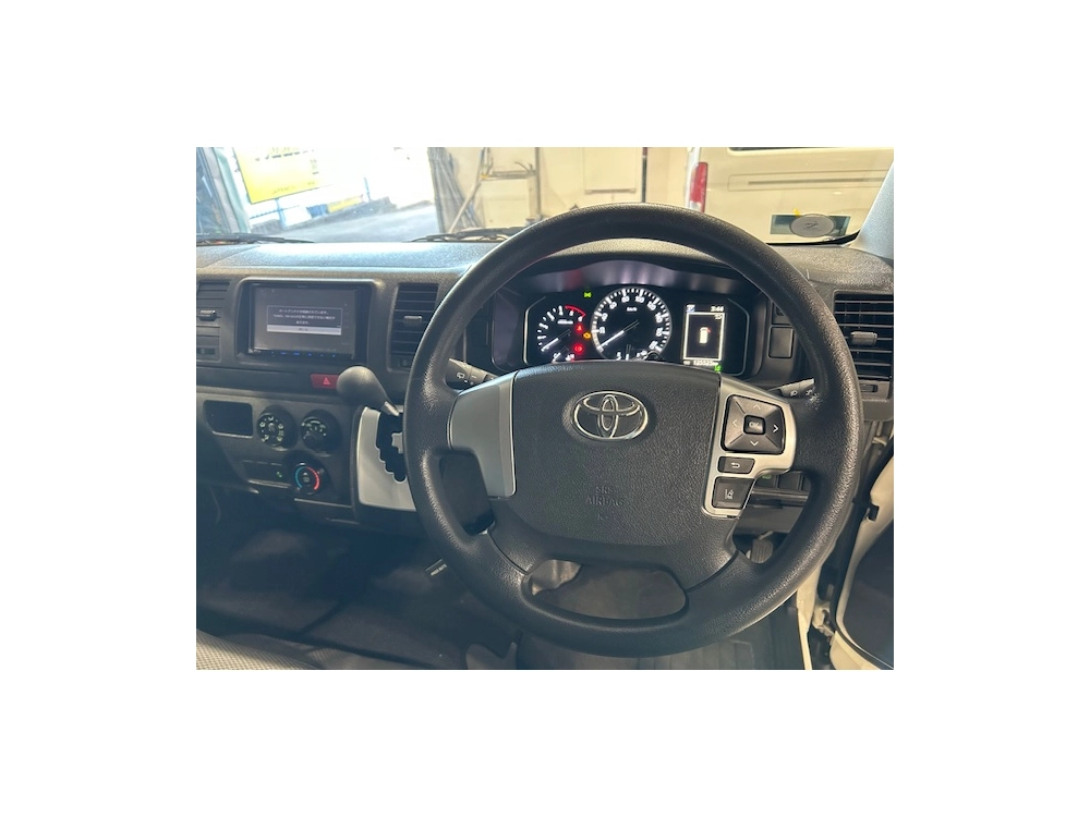 2020 Toyota Hiace = 4WD 4WD = NEW YEAR SALE