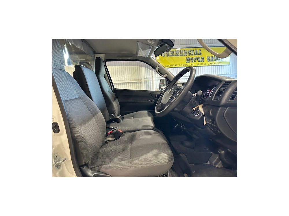 2020 Toyota Hiace = 4WD 4WD = NEW YEAR SALE