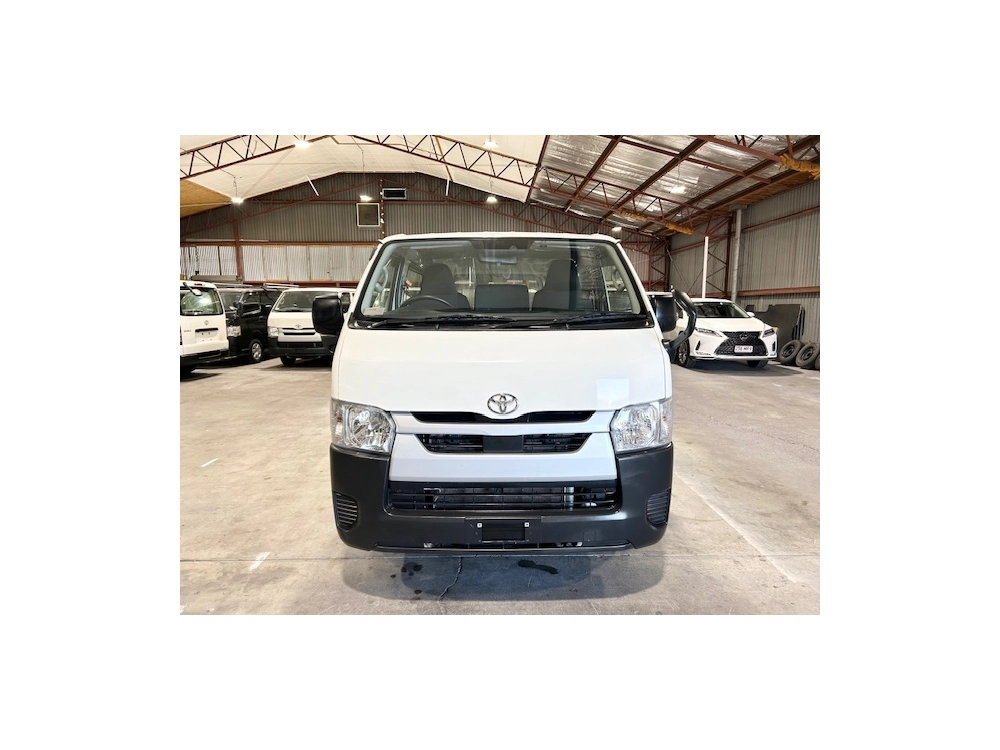 2020 Toyota Hiace = 4WD 4WD = NEW YEAR SALE