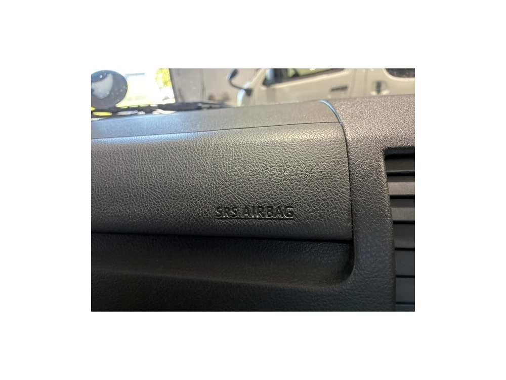 2017 Toyota Hiace =4X4= HIGHROOF ** CAMBELT DONE ** REAR AIRCON