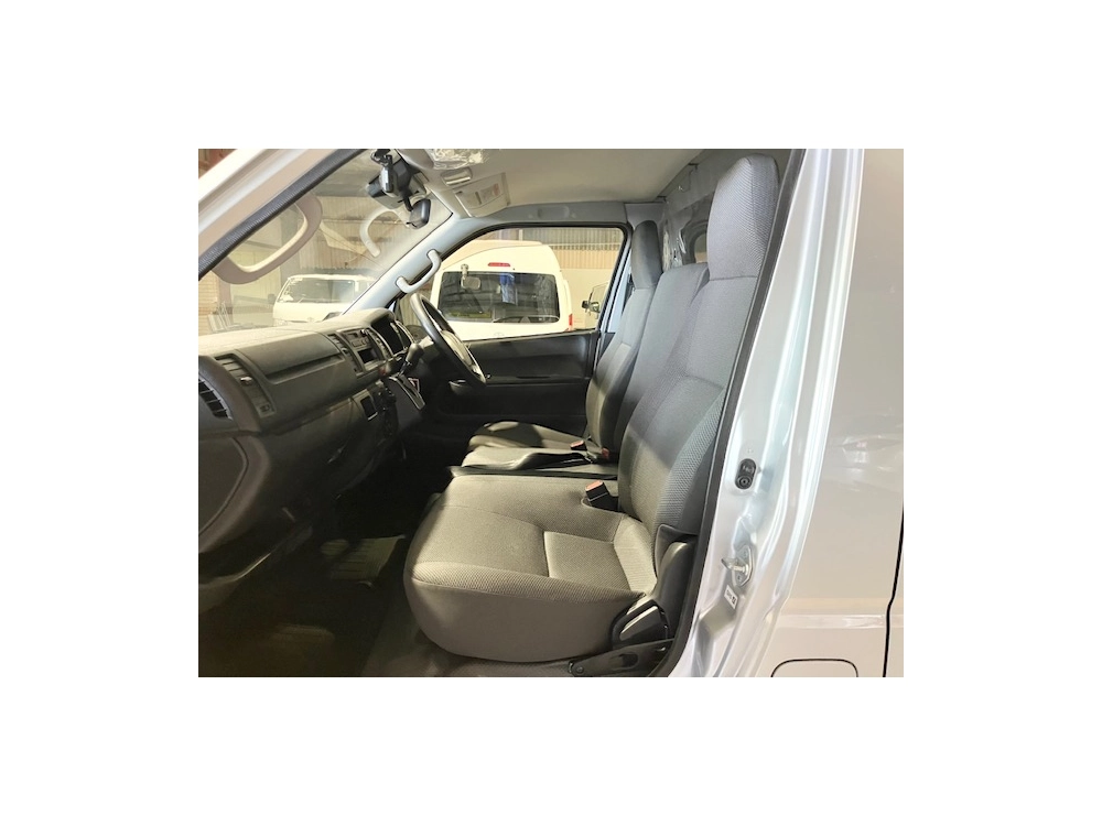 2020 Toyota Hiace Facelift Model =4x4= ON SALE NOW