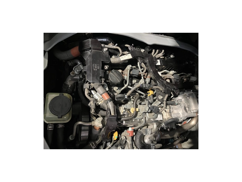 2020 Toyota Hiace Facelift Model =4x4= ON SALE NOW