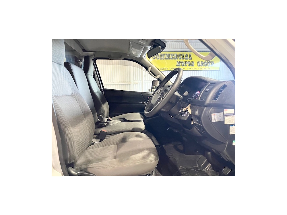 2020 Toyota Hiace Facelift Model =4x4= ON SALE NOW