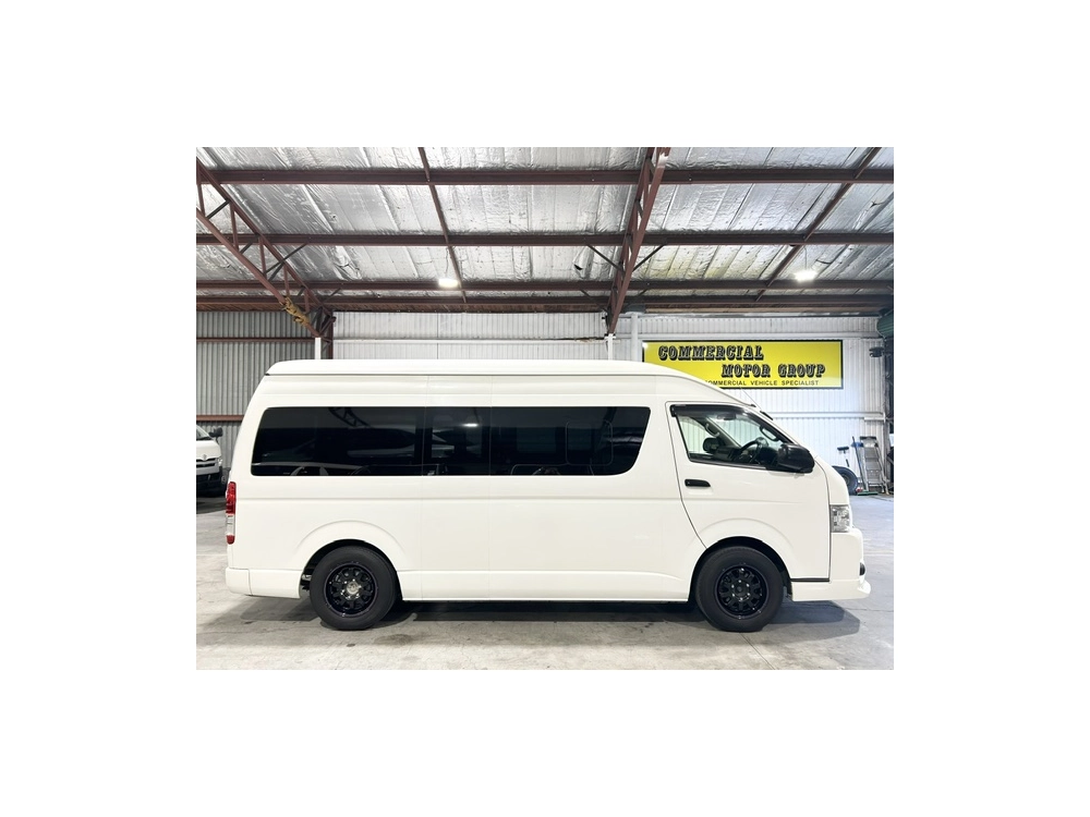 2017 Toyota Hiace 4X4 SUPER LONG WHEEL BASE_GL PACKAGE