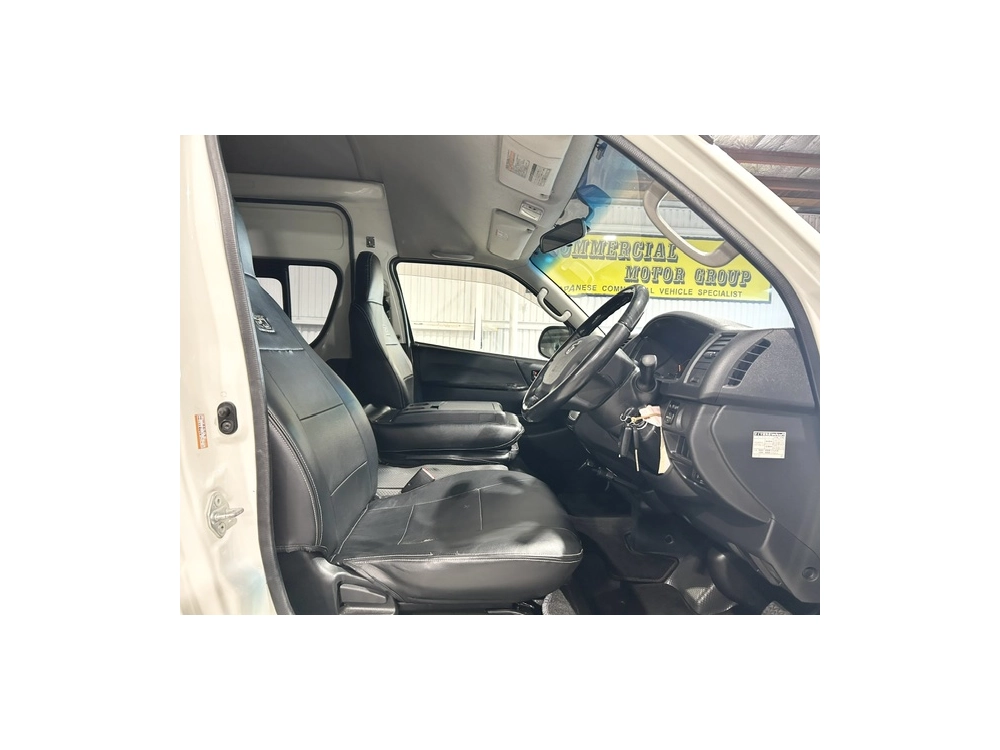 2017 Toyota Hiace 4X4 SUPER LONG WHEEL BASE _ GL PACKAGE