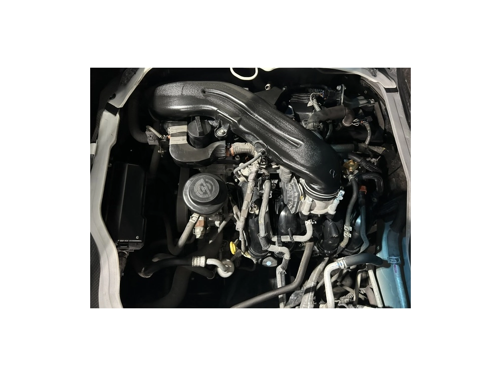 2017 Toyota Hiace 4X4 SUPER LONG WHEEL BASE _ GL PACKAGE