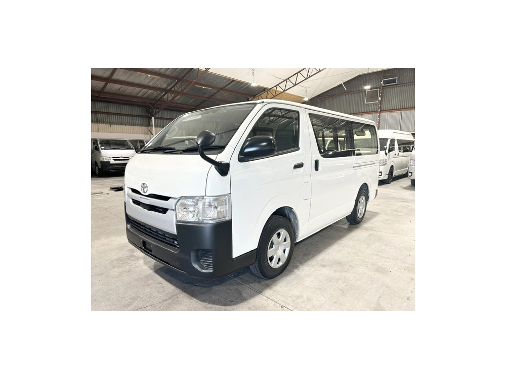 2020 Toyota Hiace / 6 Seaters! REAR AIRCON!!