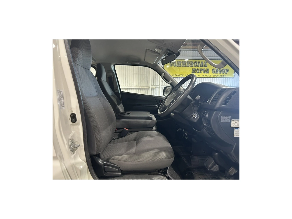 2019 Toyota Hiace =4X4= Rear Aircon = 6/9 Seaters ***MID YEAR SUPER SALE***
