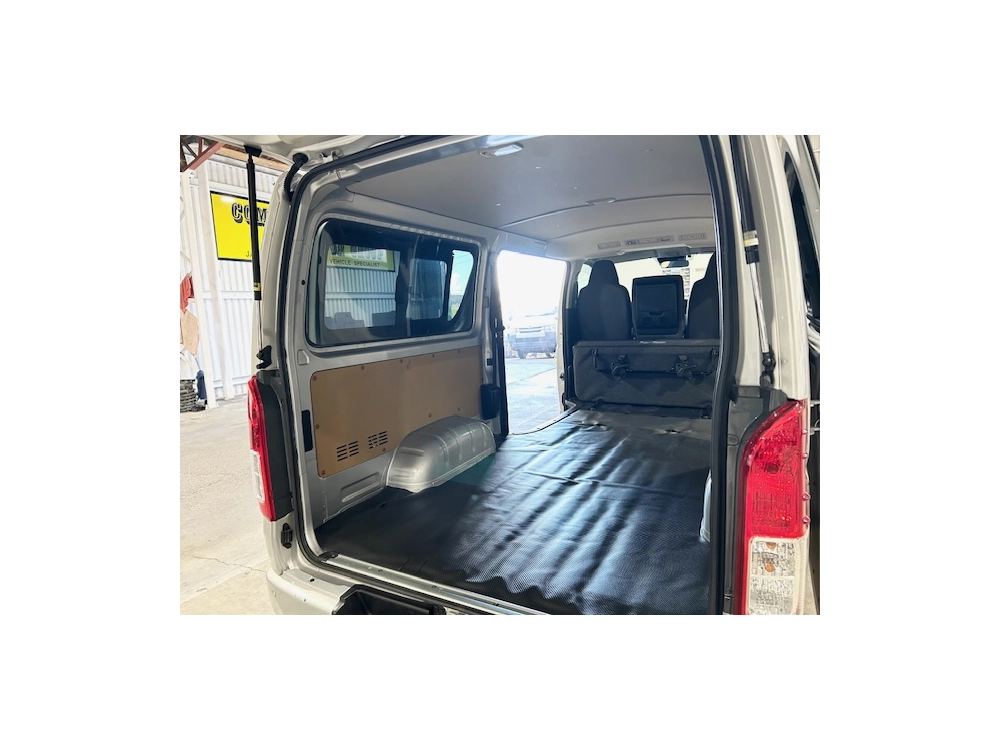 2020 Toyota Hiace GL PACKAGE =4X4= 
