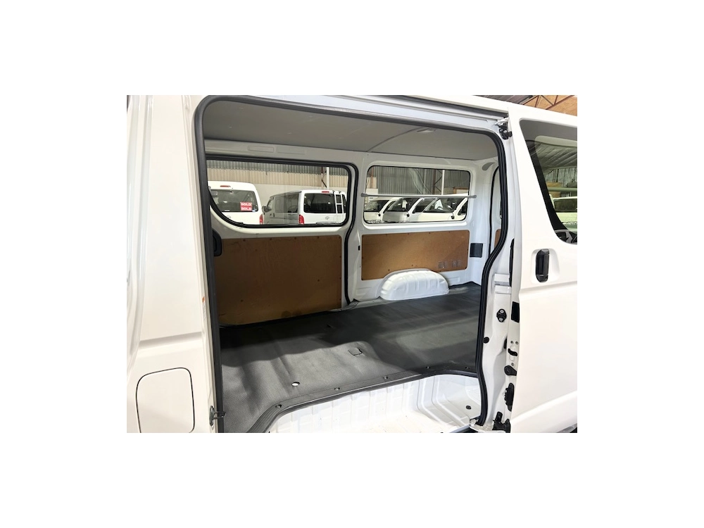 2020 Latest FACELIFT Model Toyota Hiace *** 4WD 4WD 4WD *** $4000 REDUCED