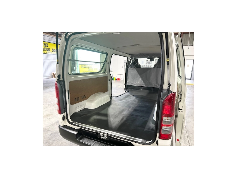 2020 Latest FACELIFT Model Toyota Hiace *** 4WD 4WD 4WD *** $4000 REDUCED