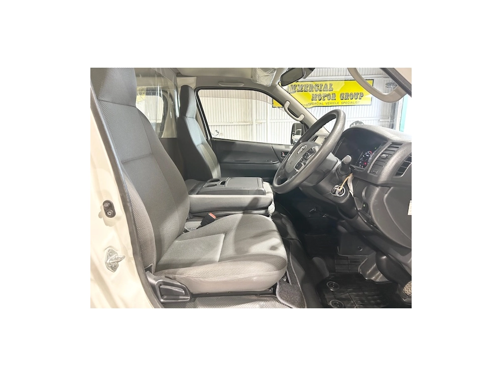 2020 Latest FACELIFT Model Toyota Hiace *** 4WD 4WD 4WD *** $4000 REDUCED