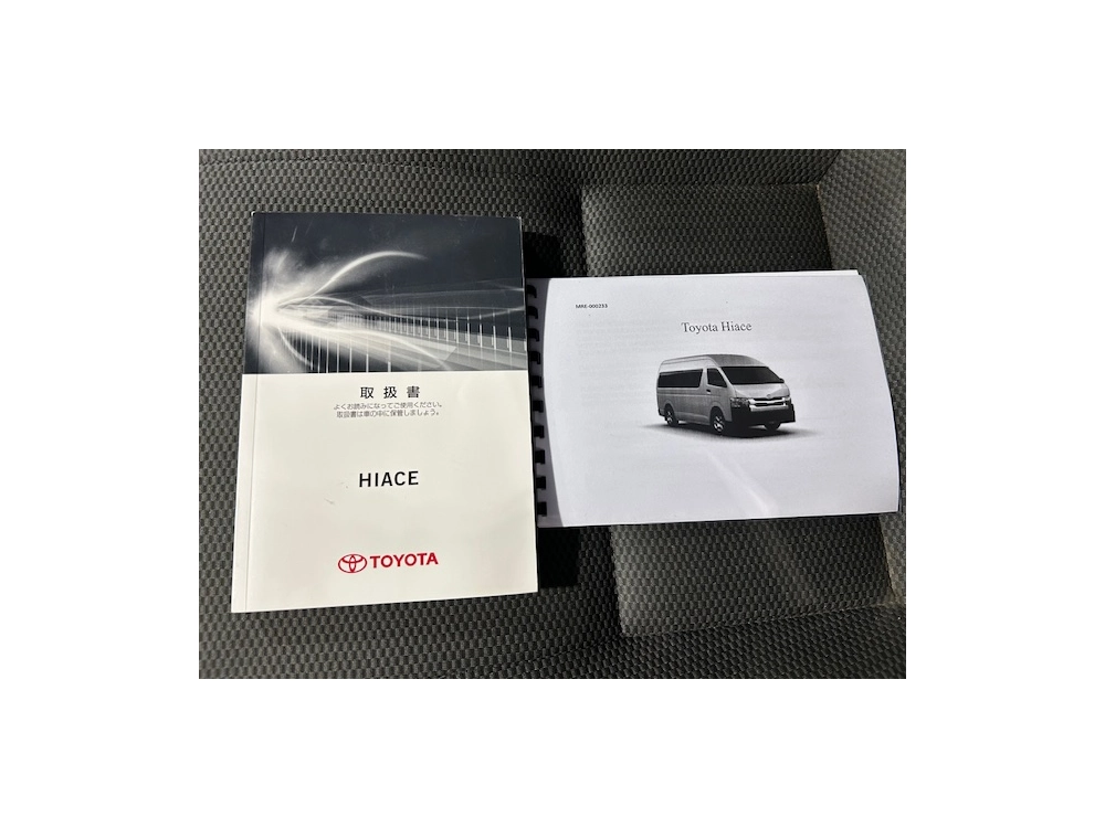 2021 Toyota Hiace Facelift Model 4X4 4X4 4X4 =ROOFRACK=