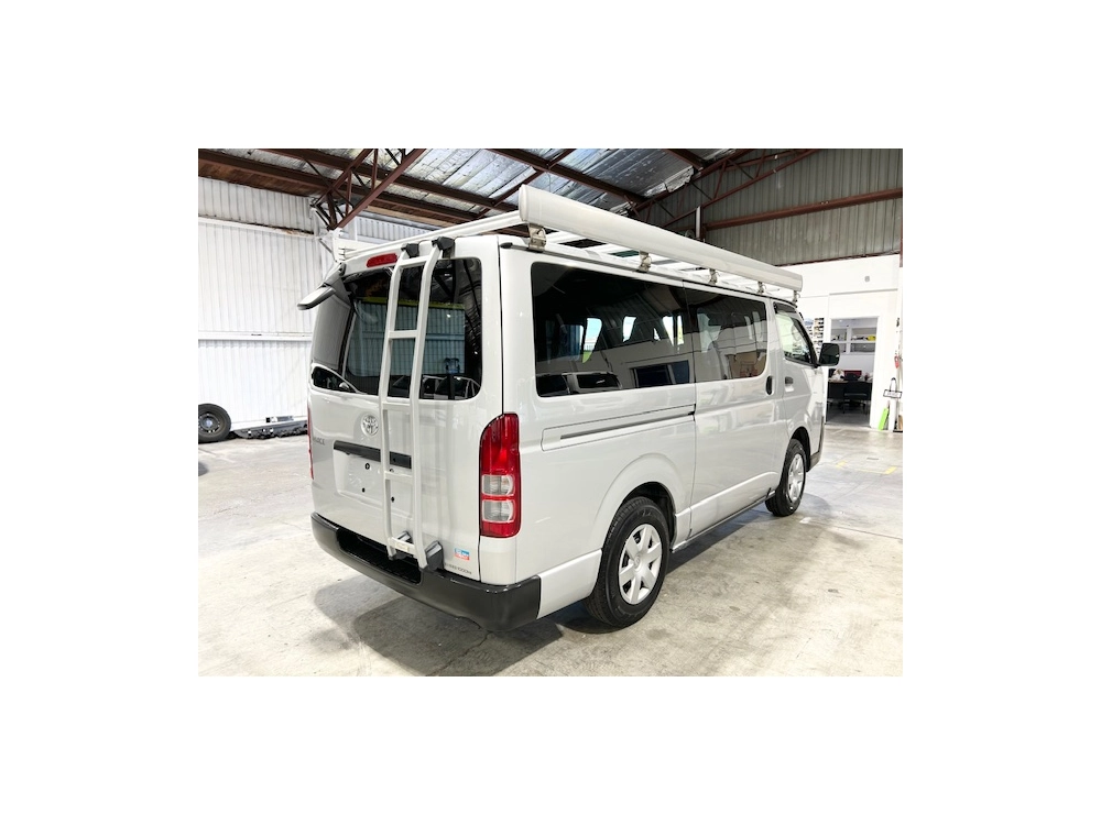 2021 Toyota Hiace Facelift Model 4X4 4X4 4X4 =ROOFRACK=
