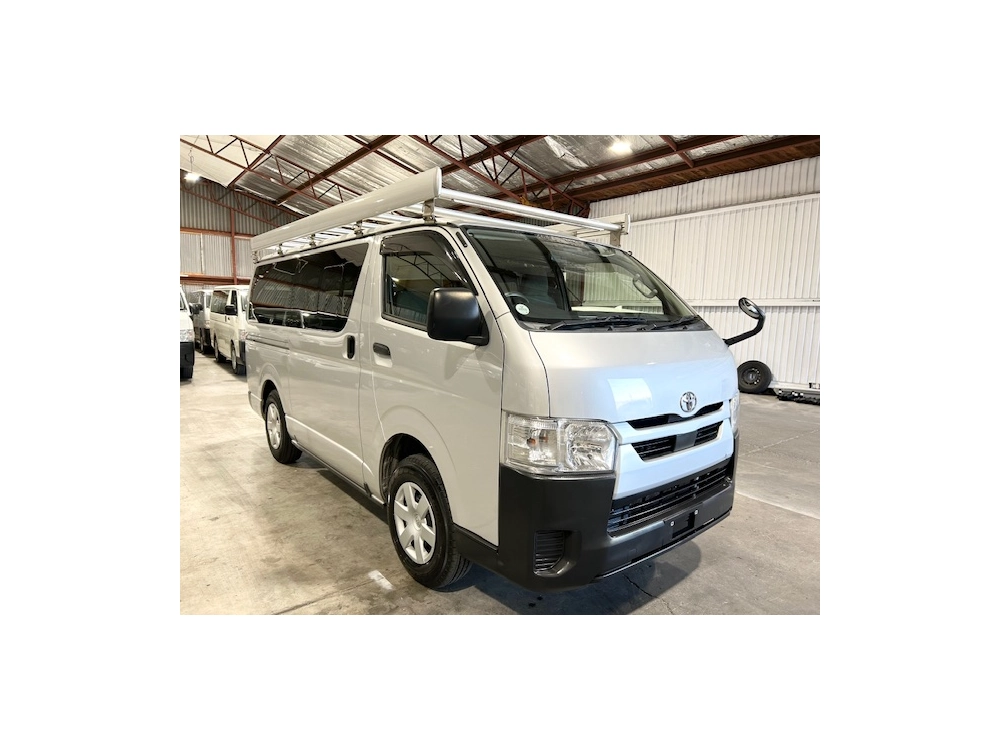 2021 Toyota Hiace Facelift Model 4X4 4X4 4X4 =ROOFRACK=