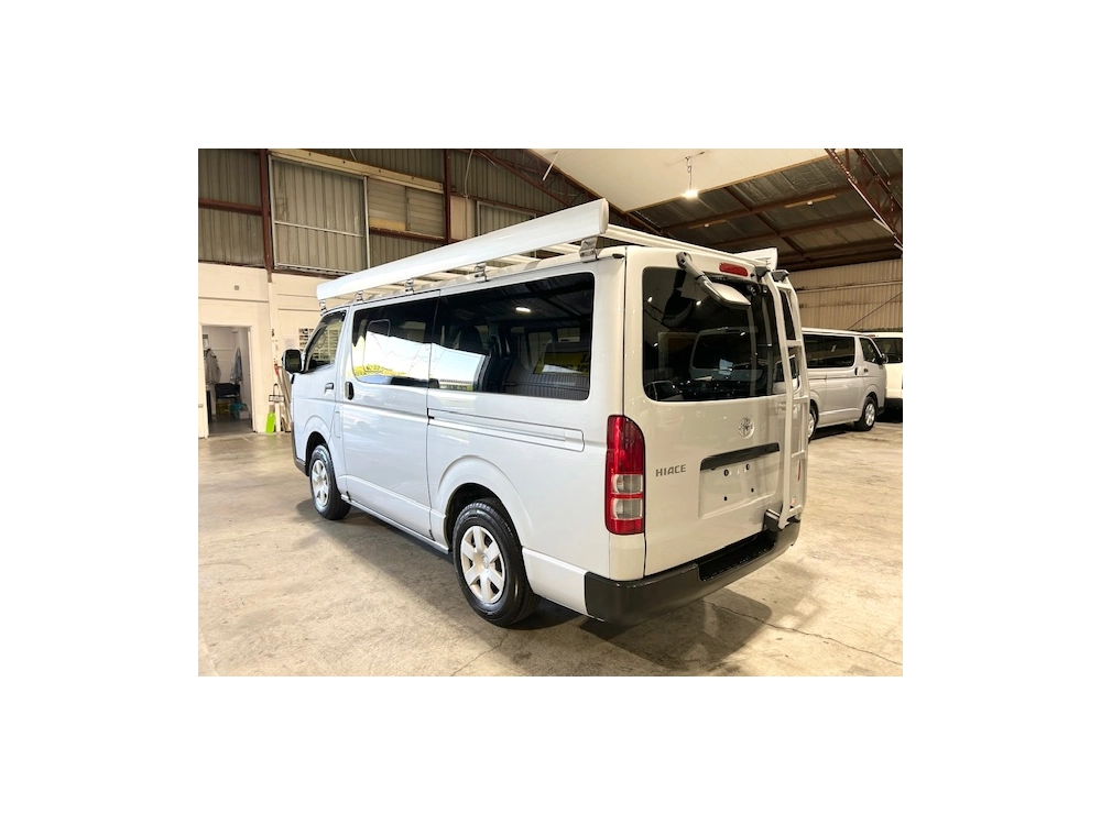 2021 Toyota Hiace Facelift Model 4X4 4X4 4X4 =ROOFRACK=