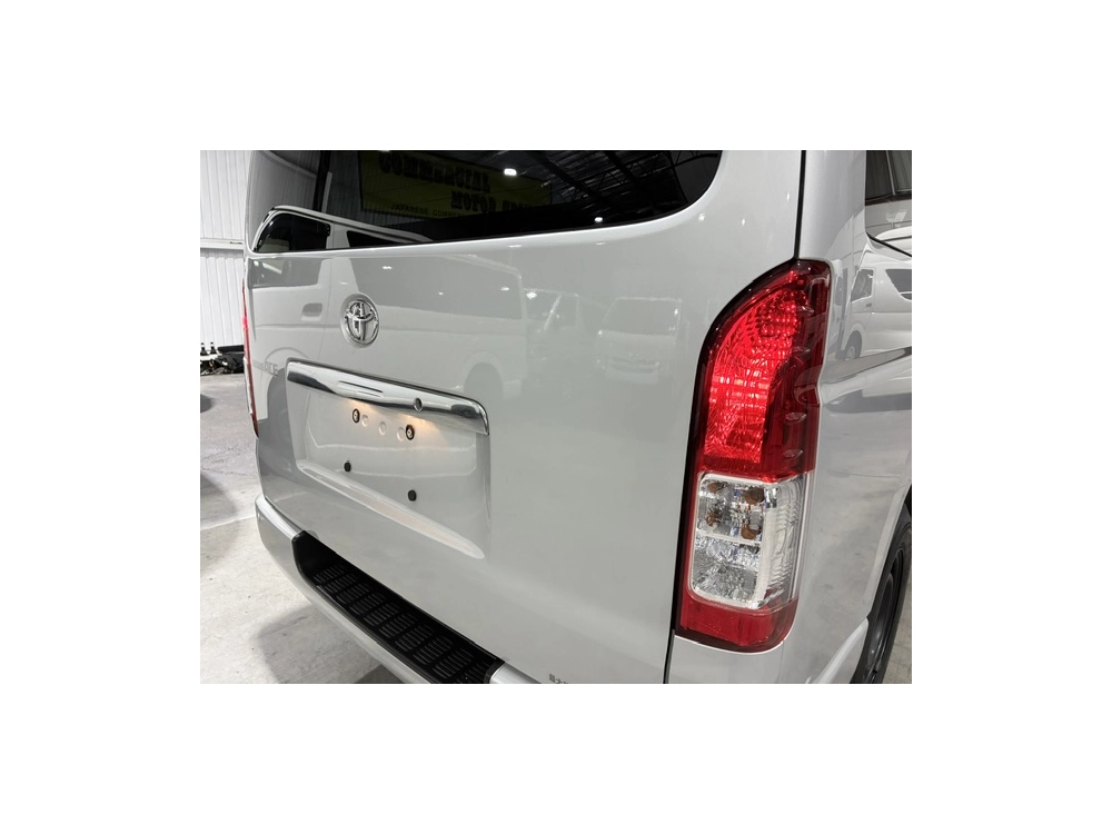 2018 Toyota Hiace GLPACKAGE =2WD= DUAL AIRBAGS / 6 SEATER