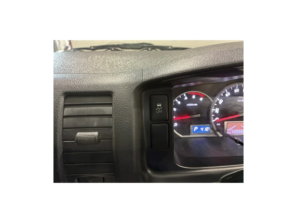 2018 Toyota Hiace GLPACKAGE =2WD= DUAL AIRBAGS / 6 SEATER