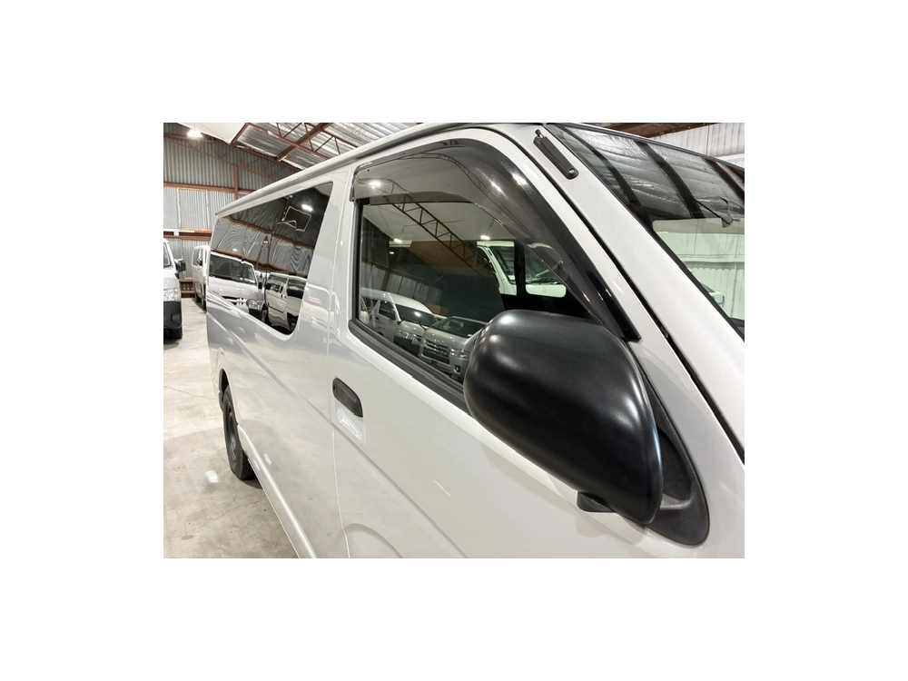 2018 Toyota Hiace GLPACKAGE =2WD= DUAL AIRBAGS / 6 SEATER