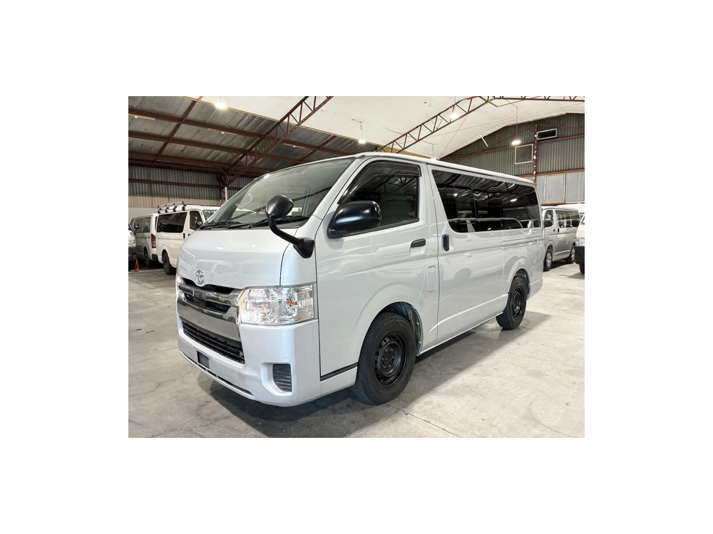 2018 Toyota Hiace GLPACKAGE =2WD= DUAL AIRBAGS / 6 SEATER