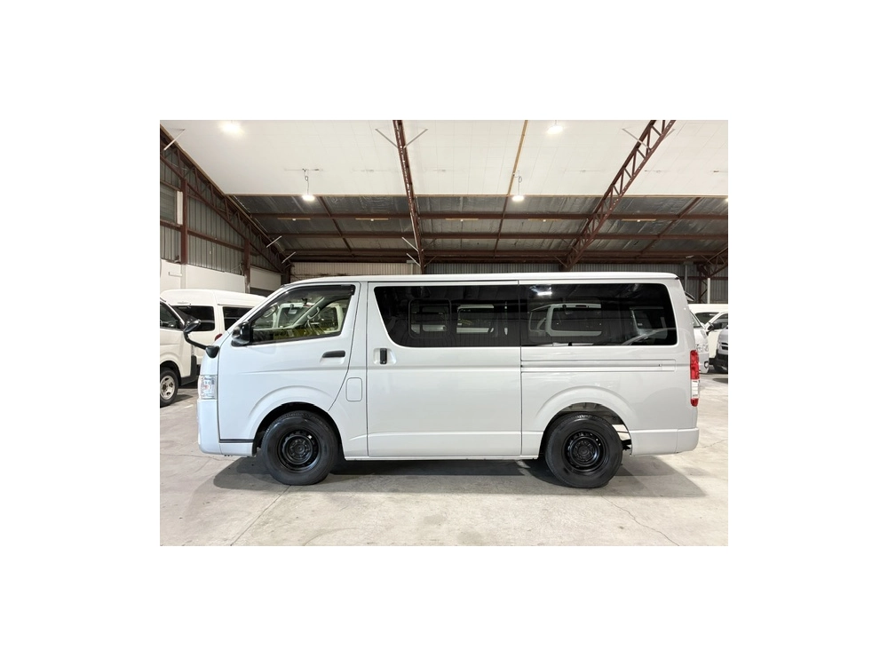 2018 Toyota Hiace GLPACKAGE =2WD= DUAL AIRBAGS / 6 SEATER