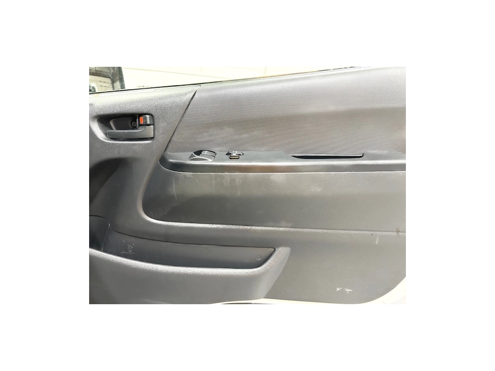 2019 Toyota Hiace =4x4= Dual Airbags - Parking Sensors 