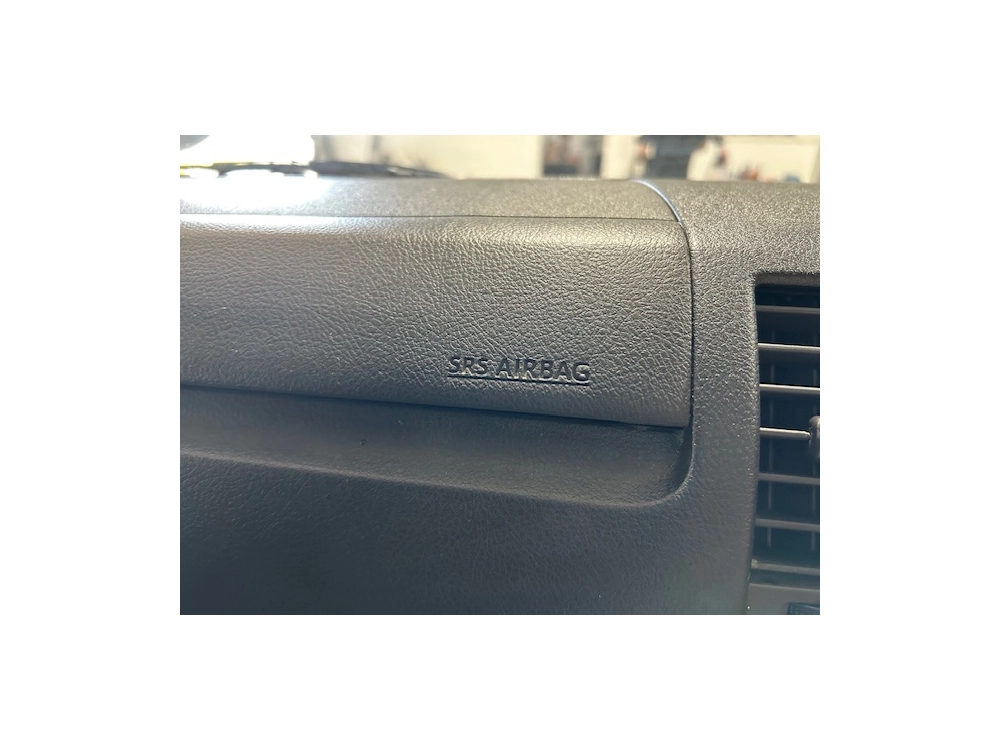 2019 Toyota Hiace =4x4= Dual Airbags - Parking Sensors 