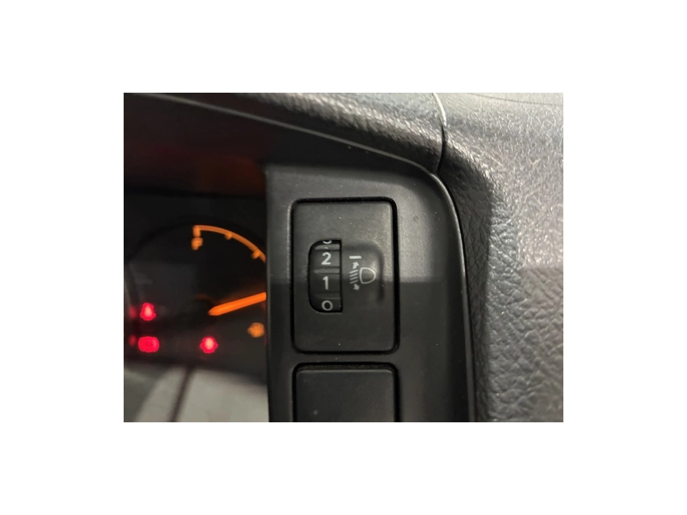2017 Toyota Hiace ** 3L** =2wd= MID YEAR SUPER SALE