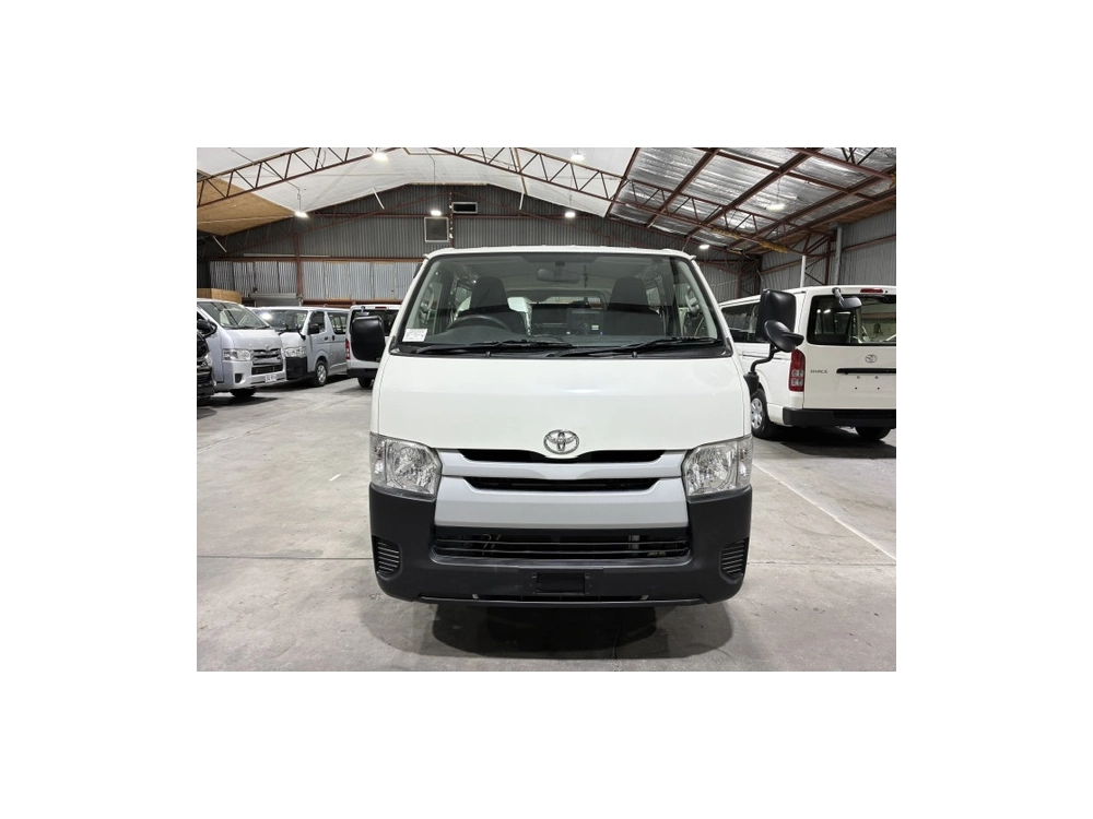 2017 Toyota Hiace ** 3L** =2wd= MID YEAR SUPER SALE