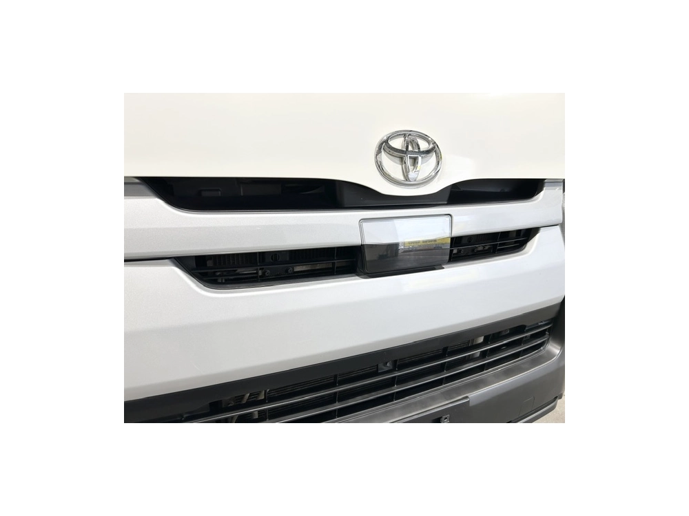 2018 Toyota Hiace =2WD= Free Mag Wheels 