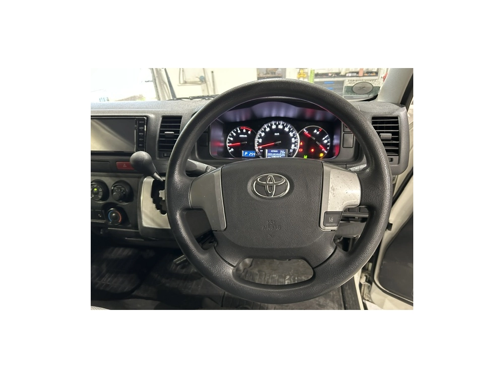 2018 Toyota Hiace =2WD= Free Mag Wheels 