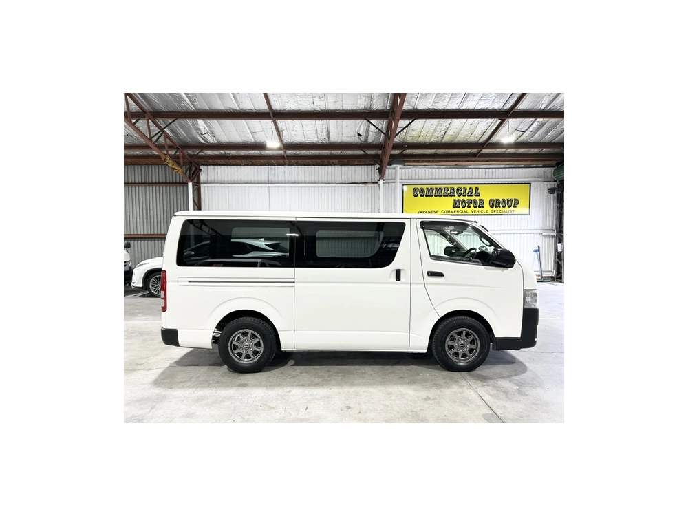 2018 Toyota Hiace =2WD= Free Mag Wheels $1000 DISCOUNTED for Fuel