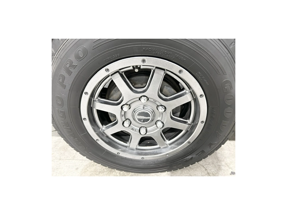 2018 Toyota Hiace =2WD= Free Mag Wheels 