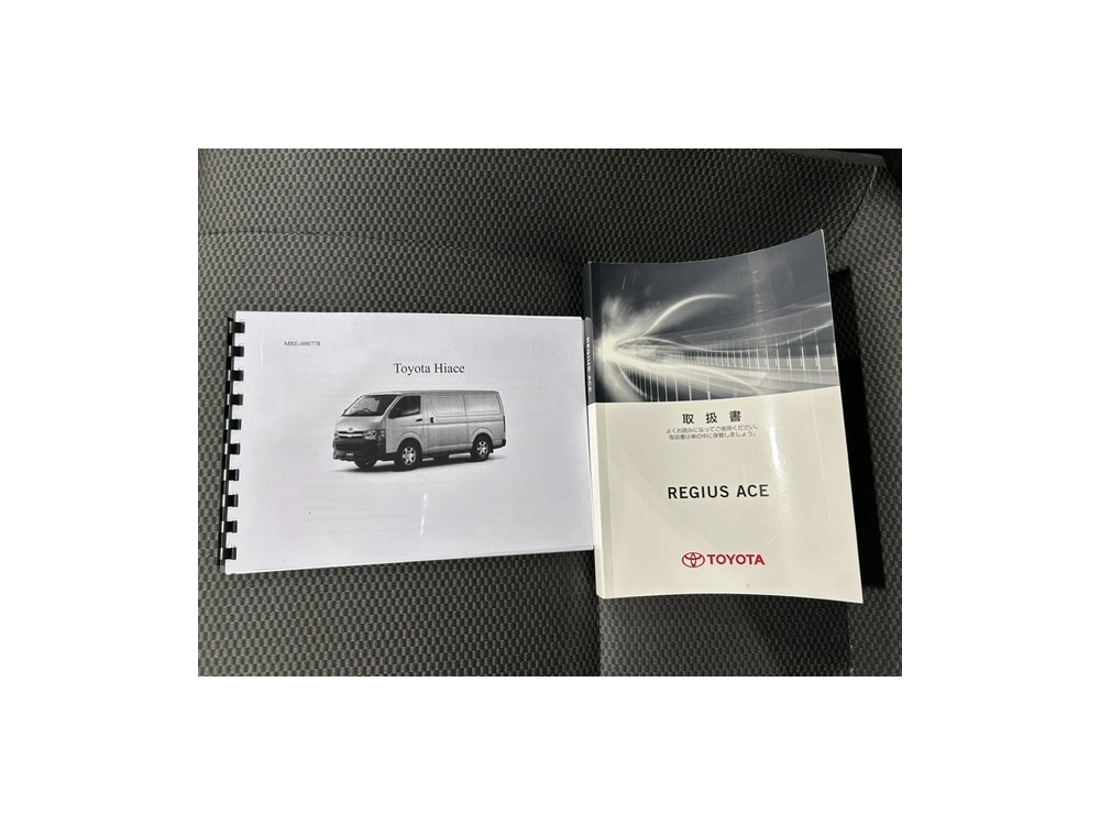 2018 Toyota Hiace =2WD= Free Mag Wheels 