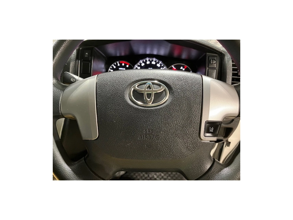 2018 Toyota Hiace LWB 
