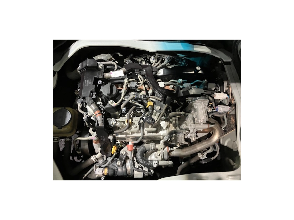 2018 Toyota Hiace LWB 