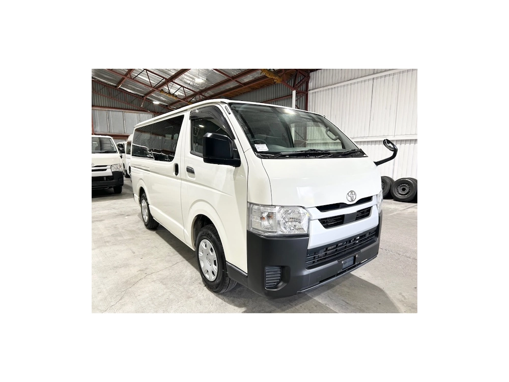 2022 Toyota Hiace Facelift = 4X4 = 6 Seaters