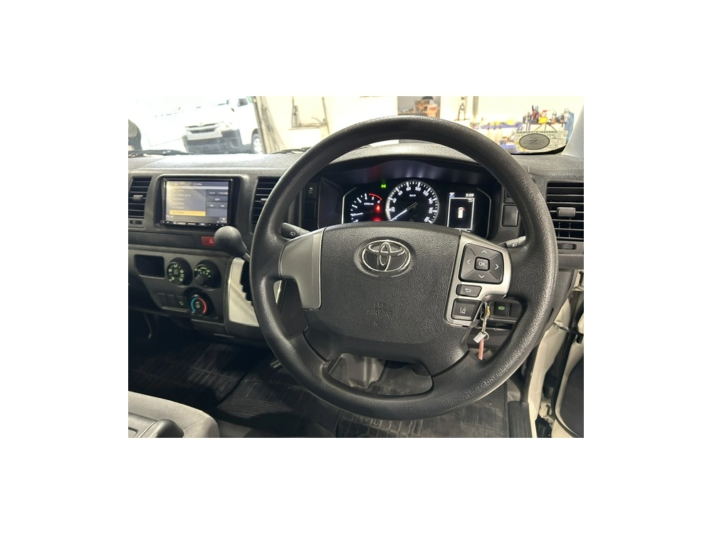 2020 Toyota Hiace =4X4= Facelift Model 6 SEATERS ** $1000 DISCOUNTED for Fuel