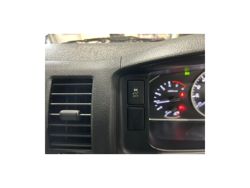 2020 Toyota Hiace =4X4= Facelift Model 6 SEATERS ** $1000 DISCOUNTED for Fuel