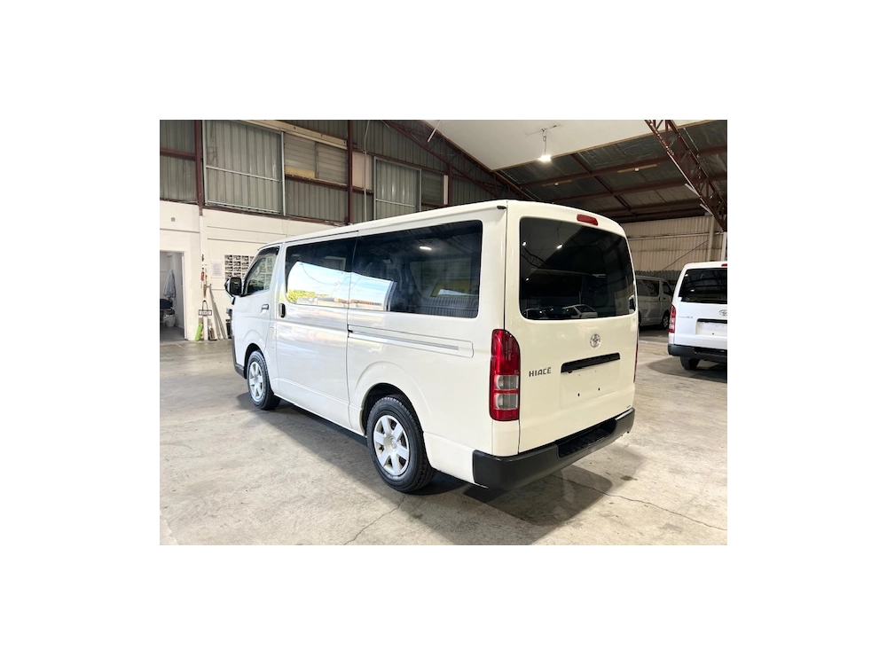 2020 Toyota Hiace ** LATEST FACELIFTMODEL ** 2.8L Diesel
