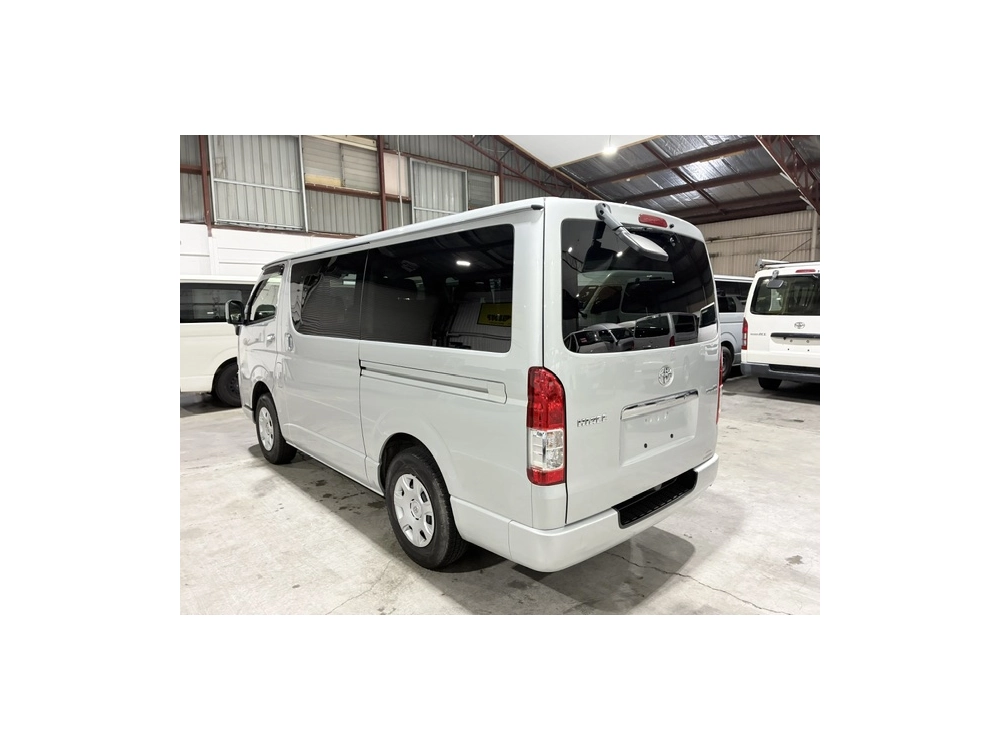 2021 Toyota Hiace 4X4 **SUPER GL** 5 SEATER!!