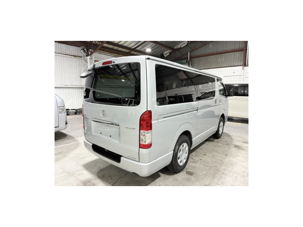 2021 Toyota Hiace 4X4 **SUPER GL** 5 SEATER!!