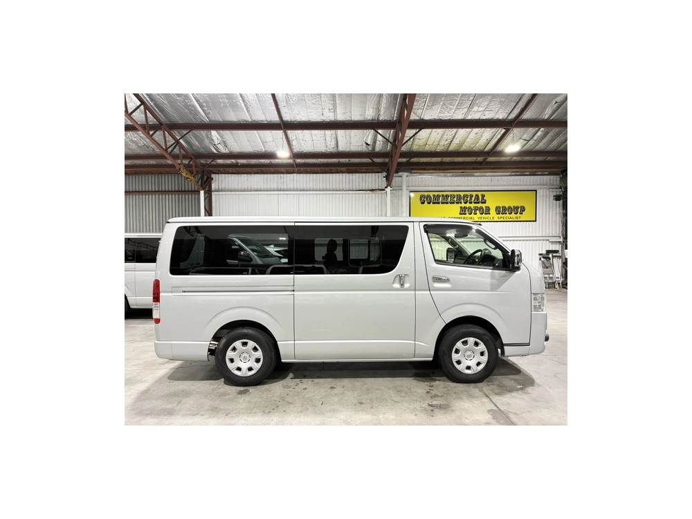 2021 Toyota Hiace 4X4 **SUPER GL** 5 SEATER!!