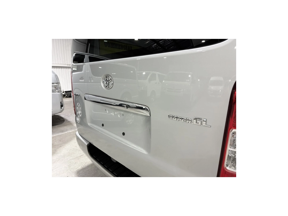 2021 Toyota Hiace 4X4 **SUPER GL** 5 SEATER!!