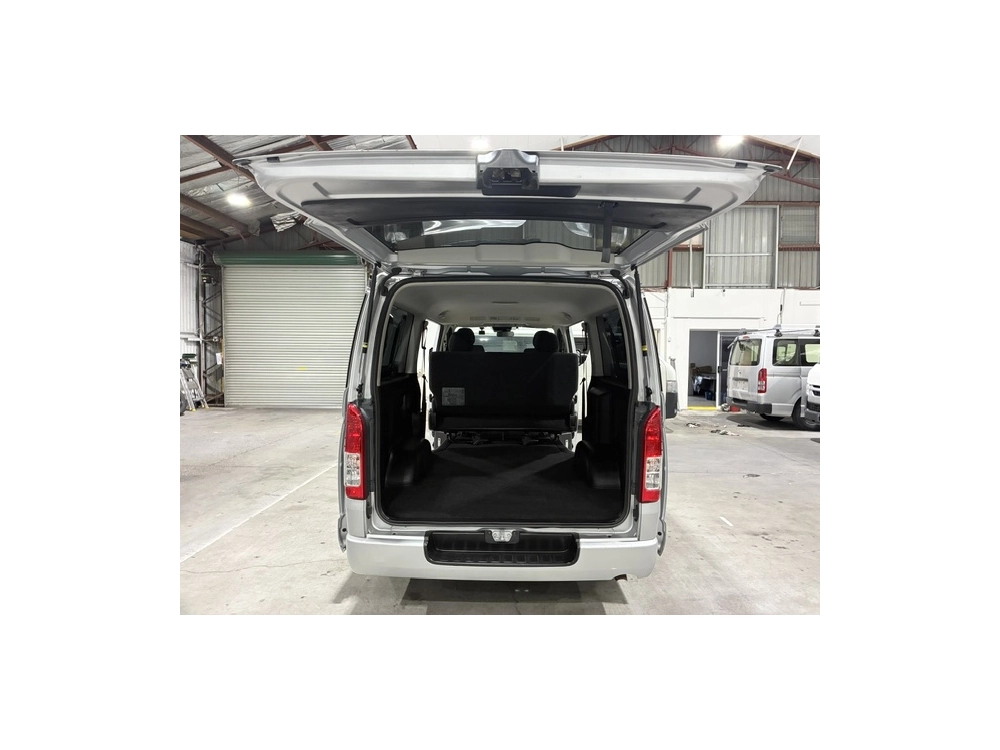 2021 Toyota Hiace 4X4 **SUPER GL** 5 SEATER!!