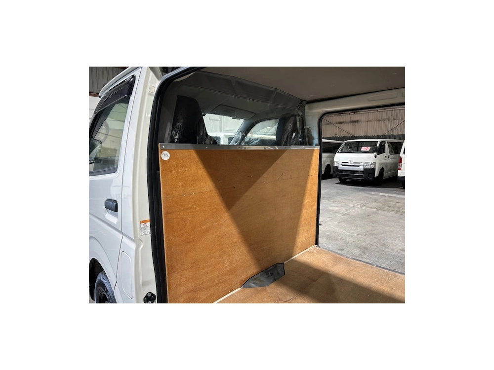 2019 Toyota Hiace LWB ++ $4000 REDUCED ++ **TIMBER FLOOR**